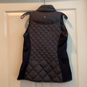 Lululemon winter/fall vest size 6